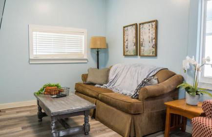 Sister Lake Cottages - Unit 4 - Photo 6