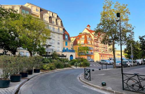 Elegant Apartment with Private Parking, close to Paris - Foto 5