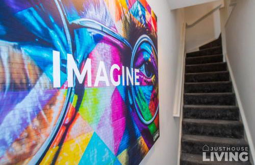 NEW Spacious Modern Townhouse Sleeps 12 Free Parking - Foto 19