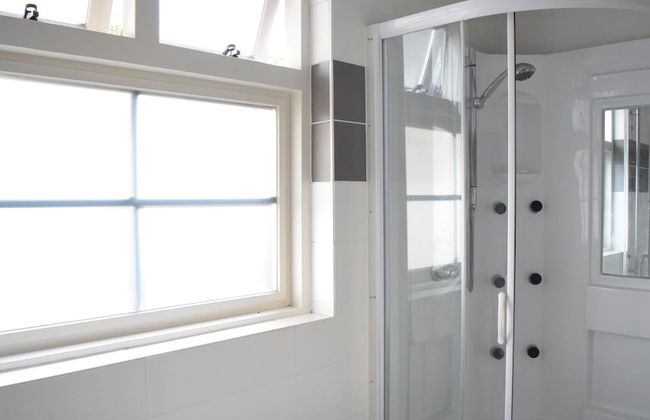 Spacious Farmhouse with Barbecue near Veluwe - Foto 12