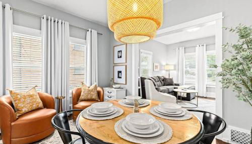 Fresh, Contemporary 2BR Home in Downtown Royal Oak - Photo 5