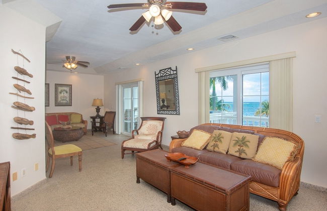 Lawson Rock - Angelfish 201 2 Bedroom Condo by RedAwning - Photo 10