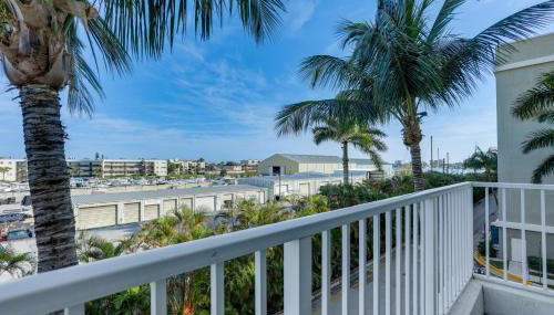 Lantana Condo w/ Balcony: 11 Mi to Palm Beach! - Foto 2
