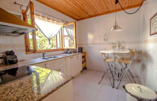 Swiss style villa near Barcelona 10min to beach - Foto 13