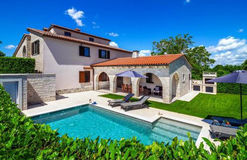 Holiday house Casa Mia with a private swimming pool - Foto 1