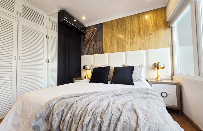 Penthouse Jacuzzi Luxury Duplex 4BR - Photo 10