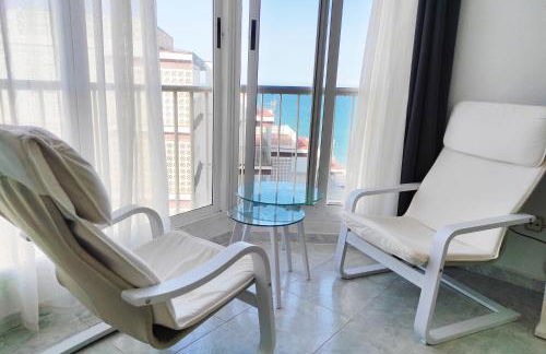 Terrace & Sea Views in Cullera - Photo 21