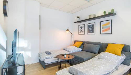 Spacious Two BR Close To Stadtpark and Street Parking - Foto 2