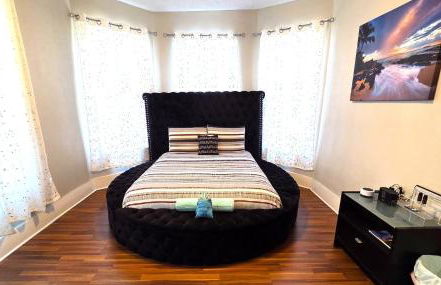 Experience Galveston- Only 1 Block to Beach & Pleasure Pier- 2BED 2Bath-6Beds-7 Minutes to Cruise Port-CasaAzul-2605A- - Foto 16