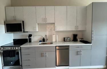 410 Modern Brand New Studio Apartment - Foto 8