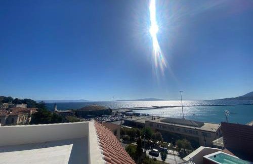 Unique Penthouse with Mytilene View - Port Apartments - Foto 29