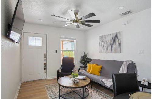 Your Amazing 3BR2BA Downtown Delight - Foto 6