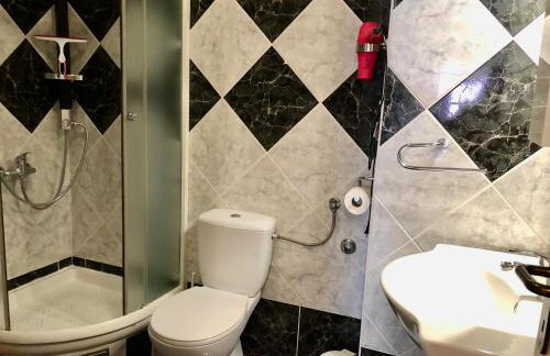 Apartments Pine & Oak with shared seasonal hot tub - Photo 5