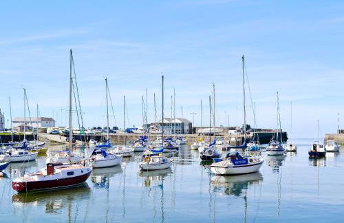 Greenmeadow Bungalow - Photo 9