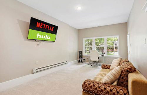 Spacious Home by Kalahari Waterpark, Camelback, Jim Thorpe, FREE EV and PRIVATE SAUNA - Foto 19