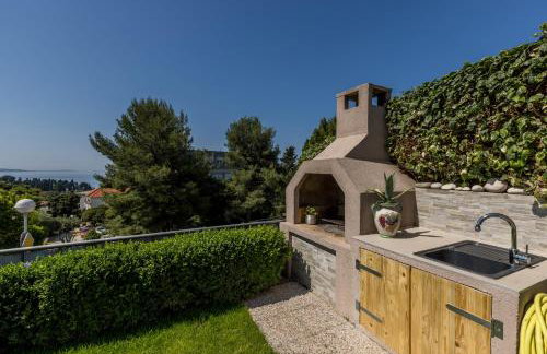 Villa KaTess with heated pool - Photo 13