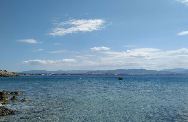 Myra Stunning Seaview Maisonette - Foto 28