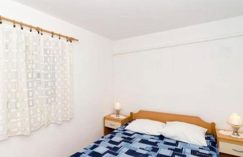 Apartments Ere Zuronja-One-Bedroom Apartment with Sea View 3 - Photo 8