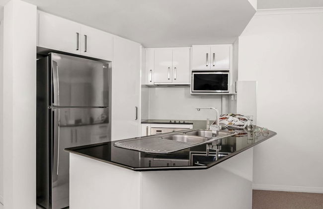 Mantra Coolangatta Beach - Photo 54