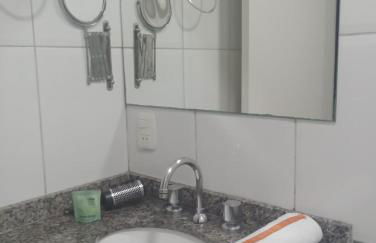 Apto compacto com linda vista no centro da cidade - Foto 5