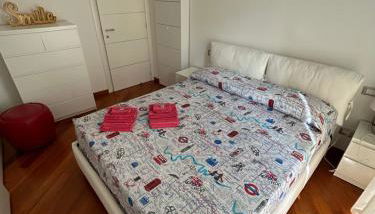 Elegant Apartment in Santa by PortofinoVacanze - Foto 3, towels, wardrobe