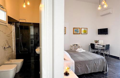 Villa Nauna - Beachfront Villa with Garden & Sea-View Terrace Santa Caterina - Marea Stays Collection - Foto 23