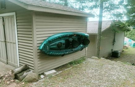 Beautiful Torch Lake House with Beach Access home - Foto 52