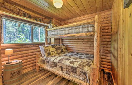 Alpine Adventures Cozy Log Cabin with Deck and Views! - Foto 16