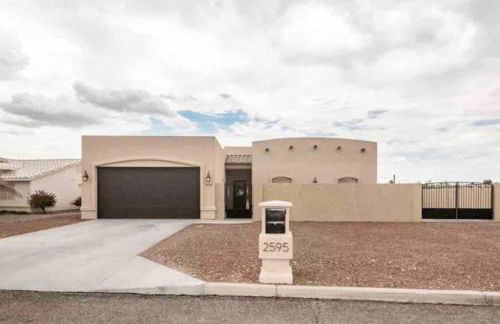 Havasu Retreat! Pool, Spa, Gym & View - Foto 21