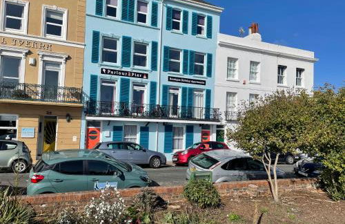 "The Parlour" Seafront Apartment - Foto 24