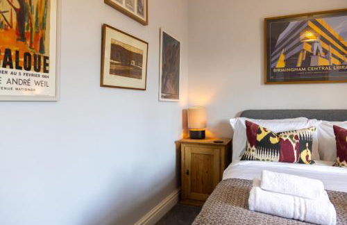 Vibrant 2 Bed, 2 Bath Home, Just Minutes to Town! - Foto 39