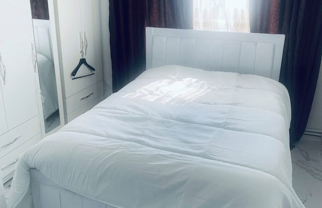 Cozy Studio Retreat in Mitcham - Foto 1