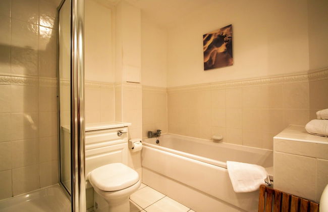 Turnberry Apartments - Photo 59