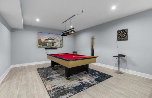 Luxury awaits in this stunning, modern home - Foto 40