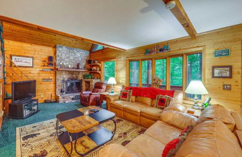 Senic Views, Game Room! Family Cabin in Deep Gap - Foto 5