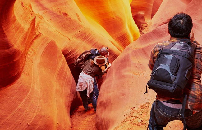 Lower Antelope Canyon Hike - Foto 3