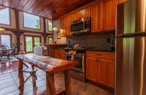 Chasing Sunsets: A Cozy 2-Bedroom Cabin in Smoky Mts with Stunning Mountain Views. - Foto 54