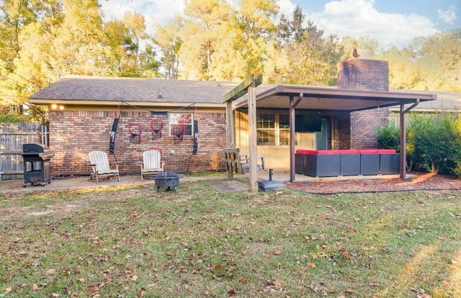 Gorgeous Alabama Home 4 Miles to Stadium Sleeps 8 - Foto 57