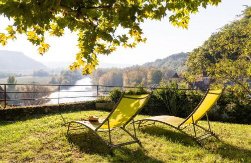Au coeur de Beynac, superbe maison du XIVe siècle avec jardin panoramique - Foto 12