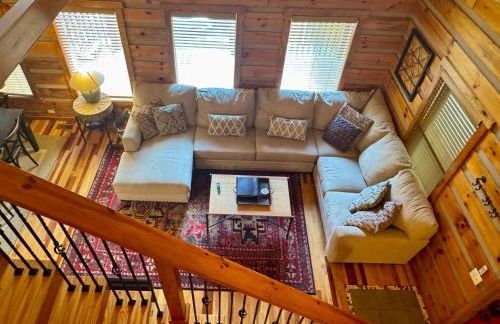 Big Boulder-Hot Tub, WiFi, Firepit, Arcade, Hiking - Foto 52