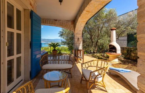 Stunning Home In Malinska With Wifi - Photo 18