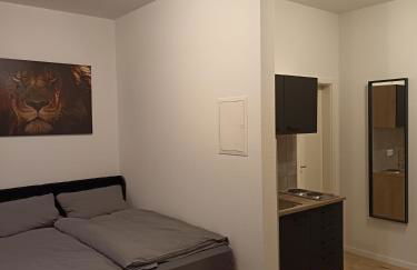 Business Apartment mit neuem Bad / WLAN / Smart-TV / Küche - Foto 1