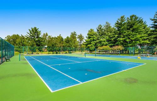 Condo On the Green - Foto 39