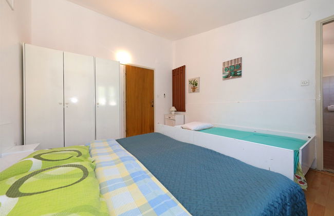 Apartments and Rooms Dragica - Photo 8