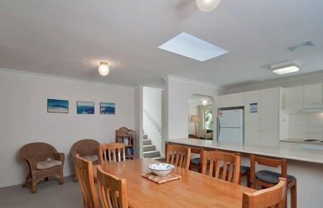 Bombora at Fingal Bay - Photo 4