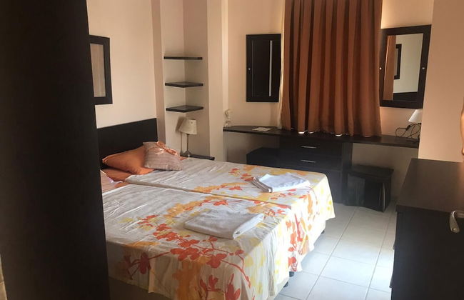 1 Bedroom Apartment Lake View 8 by Likya Global - Photo 5