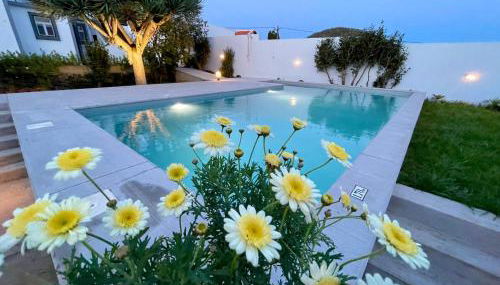 Casa Às Nove - Photo 1