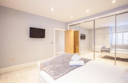 Stylish 2 Bedroom Apartment In Park Circus, West End - Foto 9