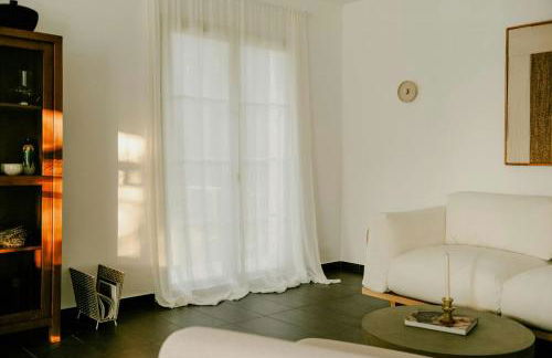 Designer House With Pool View In Saint Montan - Foto 14