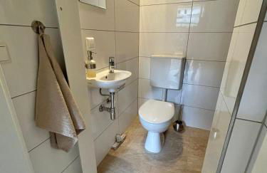 Exklusives Haus, ruhig gelegen im Innenhof, zentral, lichtdurchflutet Zustellbett,Babybett bei Bedarf - Foto 11